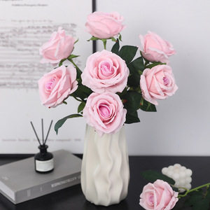 Rose artificielle en velours à tige unique, rouge vif, haute simulation, pour décoration de mariage et de maison - Product Image 4