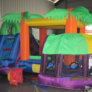 Château gonflable en nylon pour location de fêtes d'enfants - Product Image 1