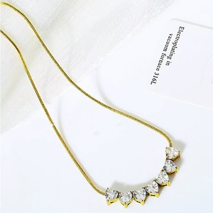 Collar de Cadena de Acero Inoxidable Chapado en Oro con Colgante de Corazón de Zirconia y Corona, Joyería de Moda Unisex, Regalo - Product Image 3