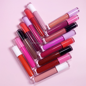 Rouge à lèvres liquide mat hydratant végétalien Yarlady à base de plantes, résistant à l'eau, faible MOQ, échantillon 6,5 ml, rouge nude - Product Image 1