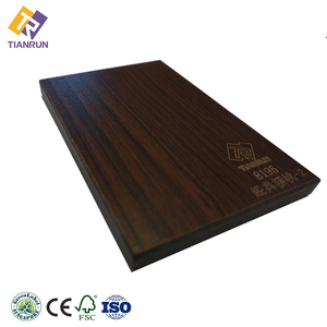 Cubicolo WC Commerciale Moderno in <span class=keywords><strong>HPL</strong></span> Impermeabile, Design a Soffitto, con Accessori a Nido d'Ape in <span class=keywords><strong>HPL</strong></span> - Product Image 1