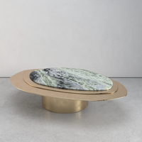 Table basse en marbre Dream Home à niveaux concentriques, avec bordure en métal doré, piétement en marbre vert naturel, mobilier de salon design