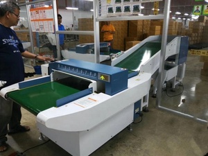 Yüksek hassasiyetli alarm giyim İğne dedektörü iç çamaşırı metal dedektörü İğne dedektörü - Product Image 5