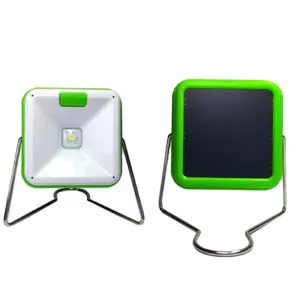 Outdoor-Solar panel mit wiederauf ladbarer LED-Taschenlampe, die Verasol Solar Lantern Light Lighting und Circuitry Design IP65 MINI hängt