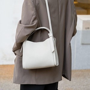 Chất lượng cao chính hãng da túi xách thời trang phụ nữ Vai Túi công suất lớn retro phong cách Crossbody Túi Sản phẩm bán buôn - Product Image 4