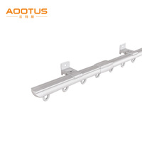 Kit de tringle à rideaux télescopique réglable en gros, rail en aluminium extensible sans mesure avec patins, supports et embouts