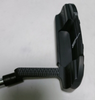 Clubs de golf droitier de haute qualité Putter de performance améliorée en acier inoxydable noir entièrement fraisé CNC