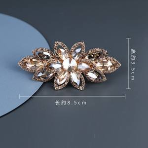 Vente en gros en usine épingle à <span class=keywords><strong>cheveux</strong></span> fleur cristal barrettes à <span class=keywords><strong>cheveux</strong></span> papillon strass pour femmes - Product Image 3