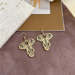 Pendientes Colgantes Vintage con Diseño de Elefante Calado para Mujer, Joyería Étnica de Estilo Distintivo - Product Image 3