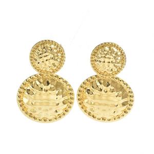 Boucles d'oreilles pendantes de style OL européen et américain, haut de gamme, plaquées or, avec motif floral et diamants, polyvalentes, simples, luxueuses et tendance - Product Image 4