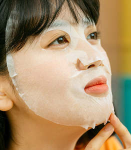 แผ่นมาส์กหน้า CICAMING 30 วัน ใช้ได้ทุกวัน ช่วยปลอบประโลมผิว ชุ่มชื้น เหมาะสำหรับผิวแพ้ง่าย - Product Image 2