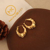 Boucles d'oreilles créoles géométriques à la mode en acier inoxydable plaqué or boucles d'oreilles créoles bijoux élégants pour les femmes