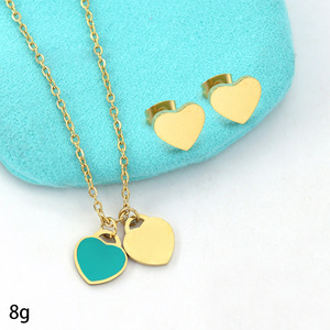 Set di Gioielli con Collana a Catena <span class=keywords><strong>in</strong></span> <span class=keywords><strong>Acciaio</strong></span> Inossidabile e Orecchini con Pendente a Forma di Cuore <span class=keywords><strong>in</strong></span> Due Pezzi - Product Image 6