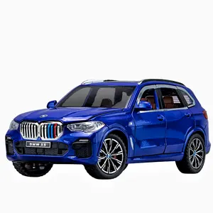 Diecast model mobil 1:24 BMW X5 dengan suara dan cahaya pullback pintu terbuka ornamen dekorasi model logam mainan mobil