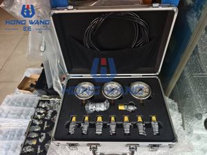 Caja de Conexión en T HongWang de 5 Manómetros para Diagnóstico de Presión Hidráulica, Kit con 1 Año de Garantía para Excavadora Genérica WSG - Product Image 2