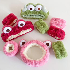 3 Pcs Femmes Filles Dessin Animé Oreille de Lapin Thème Animal Spa <span class=keywords><strong>Bandeau</strong></span> <span class=keywords><strong>et</strong></span> Bracelet Set - Product Image 4