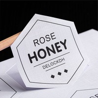 Autocollants ronds personnalisés en papier couché avec impression de dessins animés pour sceller les boîtes à gâteaux, étiquetage et impression, ensembles d'emballage en gros