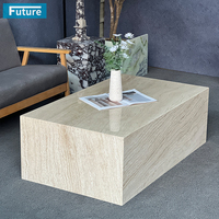 Table basse en marbre de luxe faite à la main forme cuboïde naturelle dessus en marbre solide pour la décoration intérieure au design moderne