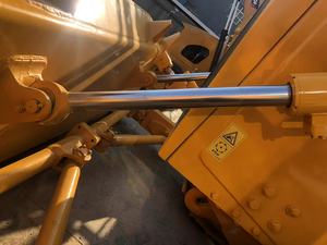 เครื่องจักรก่อสร้างถนนสำหรับงานขุดเหมือง สภาพใหม่ 90% ใช้งานน้อย รถดันดิน รุ่น Shandong SD22 รถดันดินมือสองจาก Shandong - Product Image 6