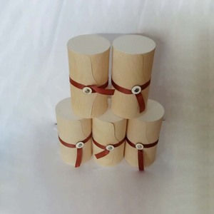 Boîtes rondes et carrées en bois d'écorce <span class=keywords><strong>de</strong></span> bouleau naturel Emballage cadeau esthétique pour le thé Bouteilles <span class=keywords><strong>de</strong></span> crème <span class=keywords><strong>de</strong></span> vin <span class=keywords><strong>rouge</strong></span> Contreplaqué Stockage Artisanat Utilisation - Product Image 6