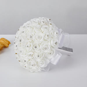 Ramo de Rosas Artificiales para Novia y Damas de Honor, Ramo de Boda Hecho a Mano, Ramo de Novia de Seda, Flor para Sostener en la Mano - Product Image 1