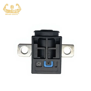 Systèmes électriques automobiles N000000004516 Boîte à fusibles de batterie avec protection contre les surcharges pour <span class=keywords><strong>Mercedes</strong></span>-Benz <span class=keywords><strong>Classe</strong></span> E, <span class=keywords><strong>Classe</strong></span> C, GLE, GLS - Product Image 1