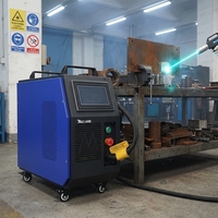 Nouvelle machine de nettoyage au laser à fibre pulsée pour surfaces métalliques et en bois, 200W, mini-décapant de rouille au laser portable