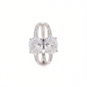 Anello E820 con Pietra Verde in Oro Bianco, Taglio Brillante Rotondo, Montatura a Griffe, Fede di Fidanzamento, Stile Classico da Donna - Product Image 1