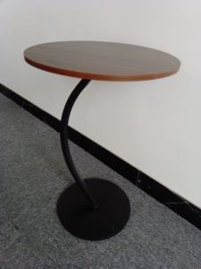 طاولة جانبية عصرية متنقلة صغيرة للأريكة، أثاث منزلي بسيط، طاولة قهوة زاوية للشقة وغرفة النوم من مادة معدنية - Product Image 2