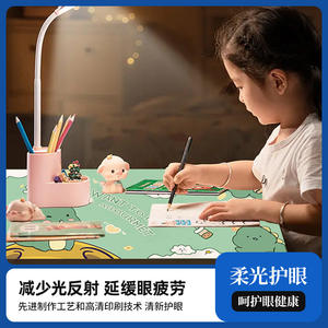 แผ่นรองโต๊ะหนังลายการ์ตูน รูปสี่เหลี่ยมผืนผ้า PVC กันลื่น สำหรับนักเรียน ใช้เขียนหนังสือ ใช้กับคอมพิวเตอร์ ป้องกันสายตา - Product Image 3