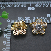 Design Unique couleur sans Nickel reste plaqué or CZ Pave cinq pétales fleur fermoirs pour la fabrication de bracelets connecteurs