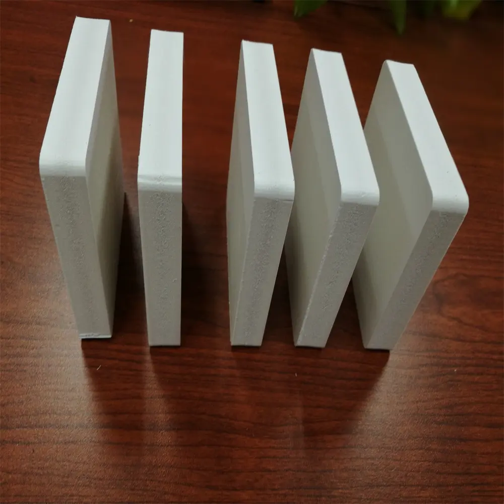 10mm 0.5g/cm3 branco PVC espuma folha para impressão UV