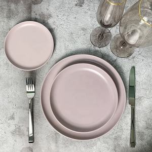 Fornitore della cina di <span class=keywords><strong>piatti</strong></span> in ceramica <span class=keywords><strong>piatti</strong></span> commercio all'ingrosso matt cena di colore <span class=keywords><strong>set</strong></span> <span class=keywords><strong>piatti</strong></span> piatto - Product Image 2