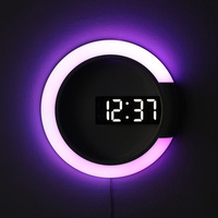 Horloge murale LED moderne en plastique, personnalisable avec logo, affichage de la date, vision nocturne, calendrier numérique décoratif unique, vente chaude