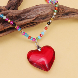 Collar de Cuentas de Colores con Colgante de Corazón de Cristal Rojo, Joyería de Moda para Mujer, Regalo - Product Image 3