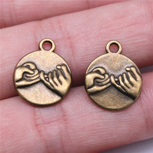 Colgante de Promesa Rosa 14x17mm de Aleación de Zinc Plateado Antiguo con Motivo de Mano para Collar de Recuerdo de Amistad - Product Image 6