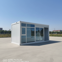 Maison préfabriquée en panneaux sandwich modernes, résistante aux ouragans, respirante, à montage rapide, portable et économique.