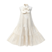 Robe beige unie brodée à taille naturelle et col halter pour femme – Fabrication OEM/ODM, vente en gros, marque privée, commande en gros, taille personnalisée