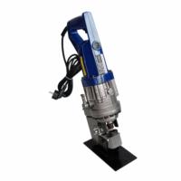 Machine de poinçonnage hydraulique pour plaques d'acier 220V avec vitesse de poinçonnage de 2 secondes pour le traitement des trous métalliques, têtes de poinçonnage interchangeables