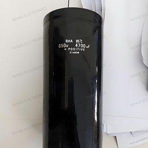Nuevo condensador electrolítico de aluminio Original <span class=keywords><strong>RHE</strong></span> 85 °C 4700UF 650V 400V/3300UF/450V ERHA651LGC472MFK0U proveedor - Product Image 2