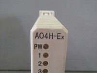 Nouveau module de sortie analogique AO4H-EX AO4HEX pour le contrôle industriel PLC et la programmation PLC