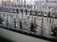 Machine d'enroulement de profilés en film PVC de 300 mm pour cadres de portes et fenêtres, moulures en MDF et aluminium