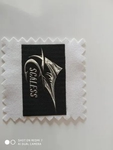 Étiquettes en métal personnalisées – Étiquettes personnalisées pour sacs et marques de mode - Product Image 6