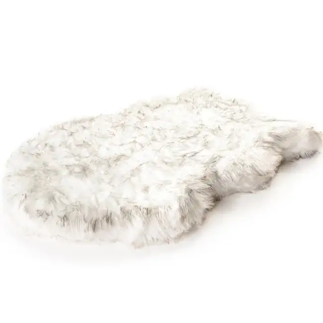 Soft wholesale pet mats Faux Fur dogs covers Orthopedic Dog Bed Washable Dog cushion pet beds Blankets with non-slip bottom Pup