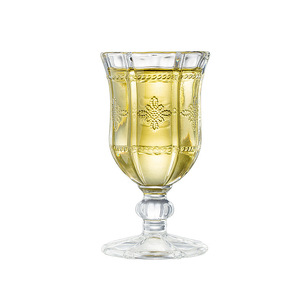 Copa de <span class=keywords><strong>vino</strong></span> <span class=keywords><strong>tinto</strong></span> grabada de cristal enano en relieve de estilo coreano moderno, taza tallada con personalidad creativa para mujer de <span class=keywords><strong>restaurante</strong></span> occidental largo - Product Image 5