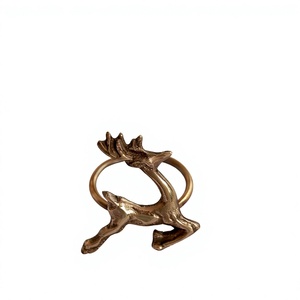 Anillo de Servilleta de Metal con Diseño de Reno, para una Elegante Decoración de Mesa Navideña, de un Fabricante Confiable - Product Image 1