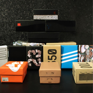 The Basketball shoe fashion keychain Mini 3D sneaker Box Mini Shoe box