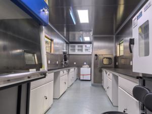 רכב מעבדה נייד רב-תכליתי להתאמה אישית רכב מעבדה מצב חדש עבור ניתוח מדגם רפואי - Product Image 6