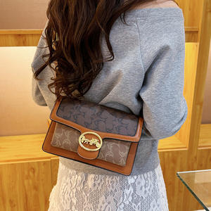 Niche vintage Design sacs à main en cuir texturé tendance petit sac carré de luxe épaule bandoulière sac fourre-tout pour les femmes - Product Image 3