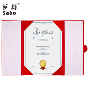 Porte-certificat A4 rouge en papier écologique avec coins dorés, couverture de <span class=keywords><strong>diplôme</strong></span> personnalisable avec logo, dossier pour certificat de remise de <span class=keywords><strong>diplôme</strong></span> ou de récompense - Product Image 1